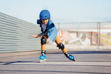 SKATING